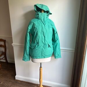 Eastern mountain sports green winter jacket skiing snowboard hooded medium EUC